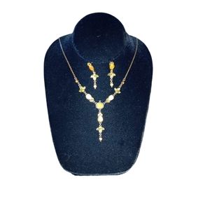 Vintage necklace set
